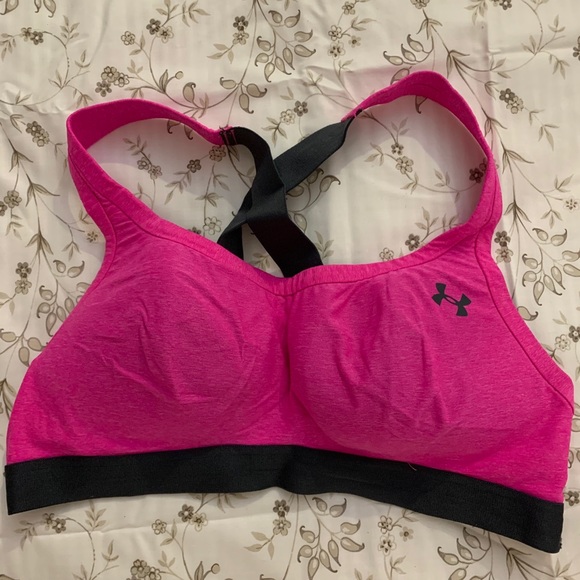 Under amour sports bra - Picture 1 of 3